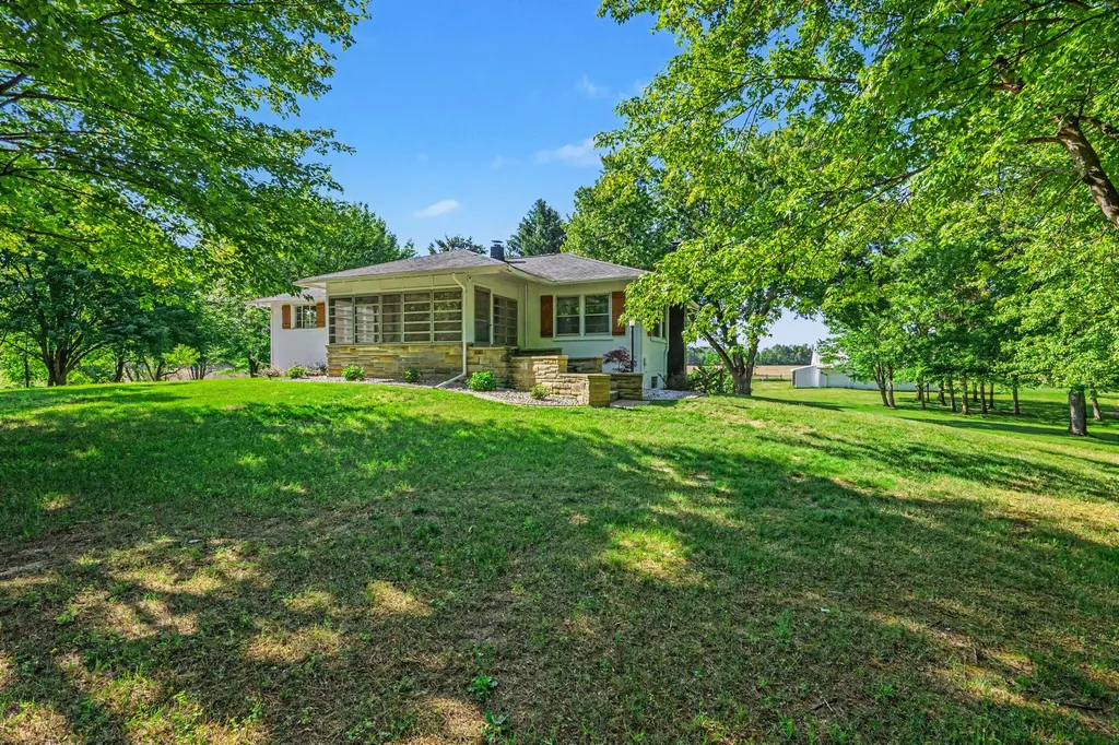 16077 M-216 Park Township MI 49093
