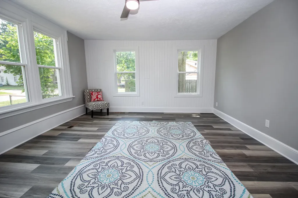 422 Maple Street Three Rivers City MI 49093
