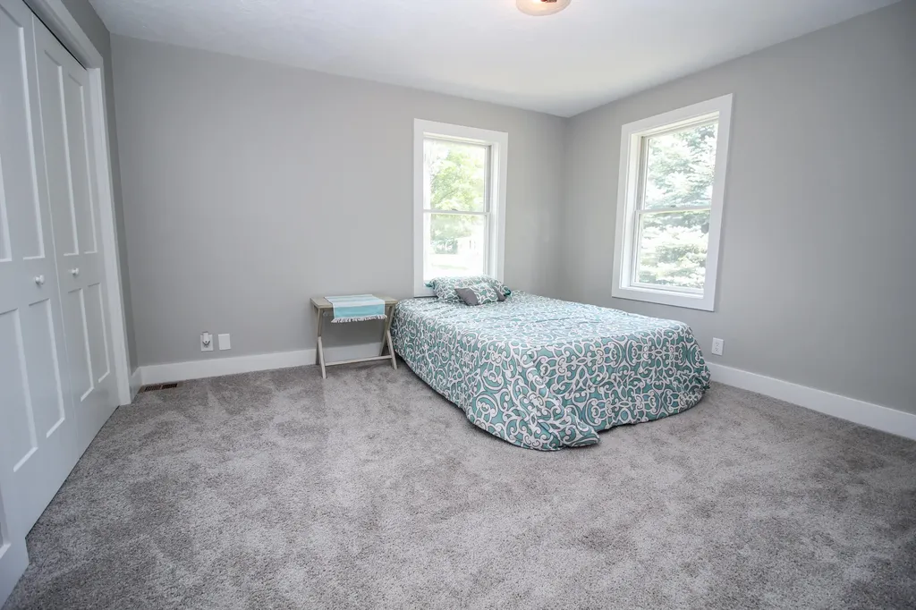 422 Maple Street Three Rivers City MI 49093