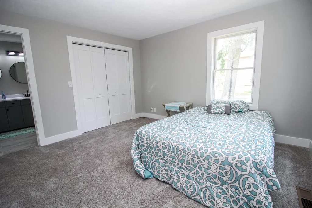 422 Maple Street Three Rivers City MI 49093