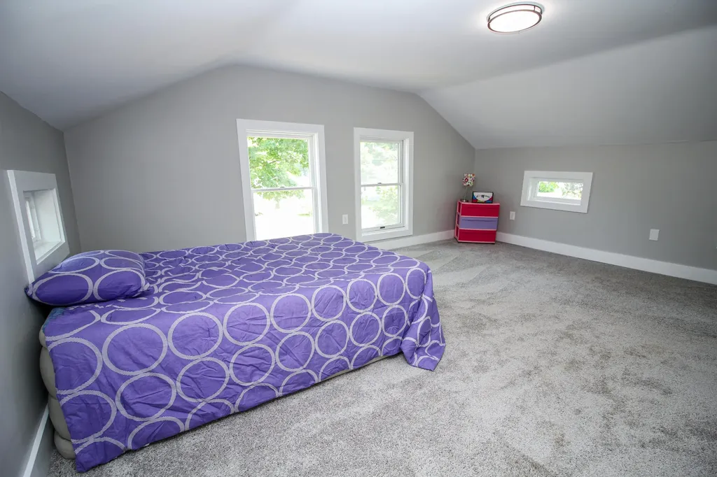 422 Maple Street Three Rivers City MI 49093