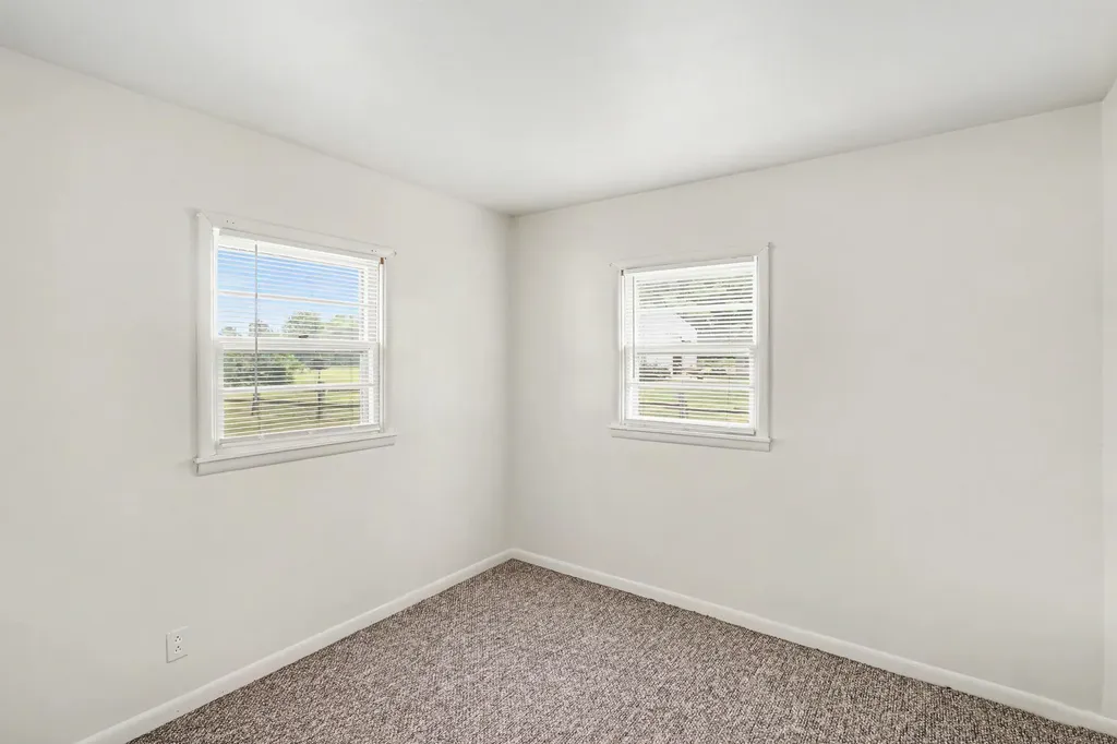 16812 Moorepark Road Park Township MI 49093