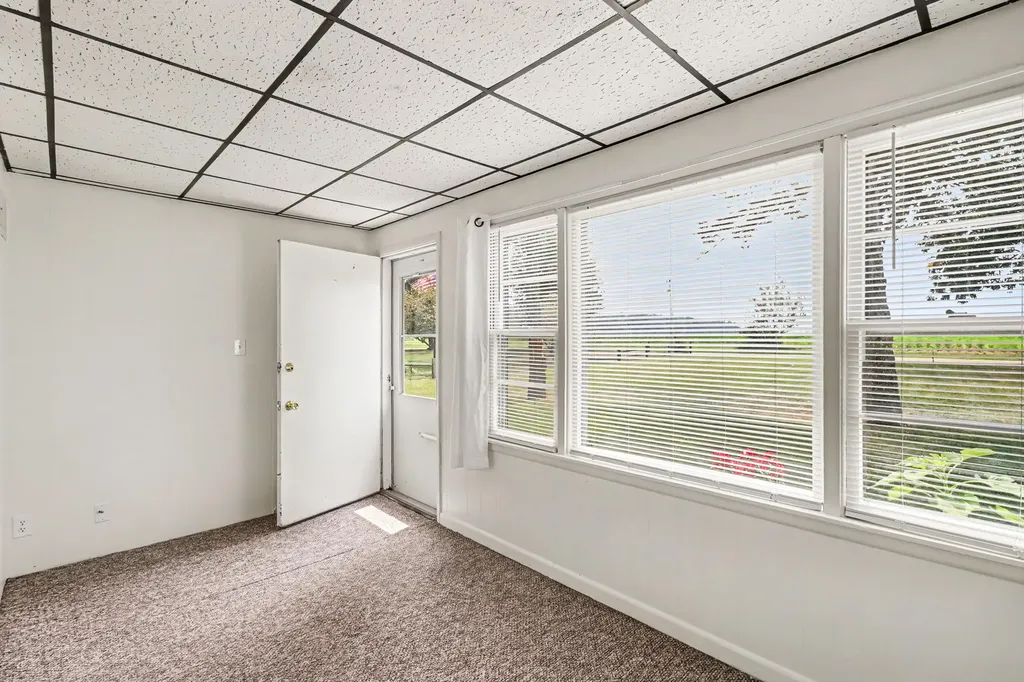 16812 Moorepark Road Park Township MI 49093