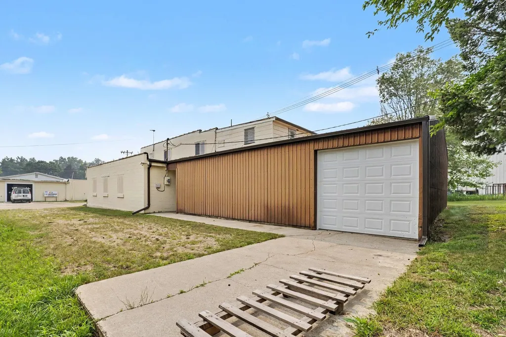 1787 W Chicago Road Sturgis City MI 49091