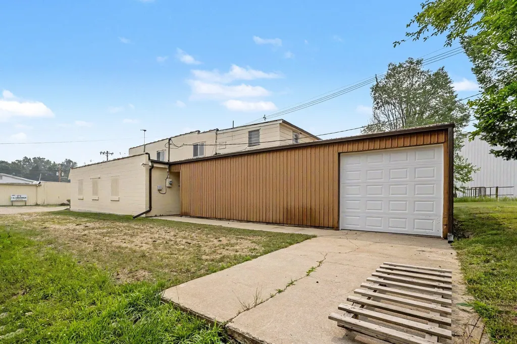 1787 W Chicago Road Sturgis City MI 49091