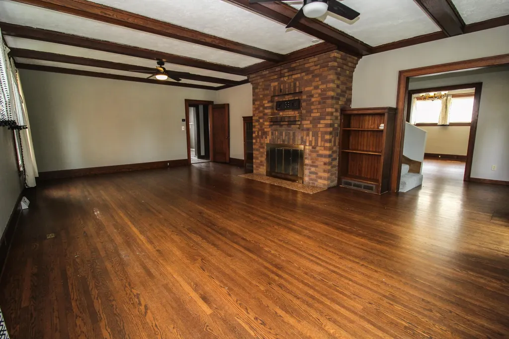 211 N Main Street Three Rivers City MI 49093