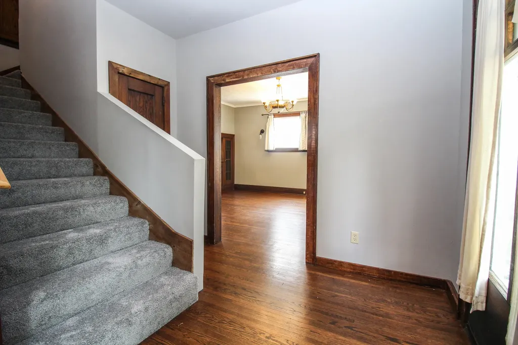 211 N Main Street Three Rivers City MI 49093