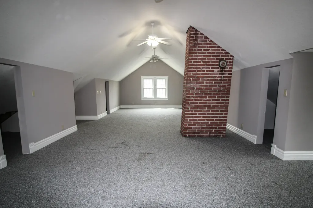 211 N Main Street Three Rivers City MI 49093