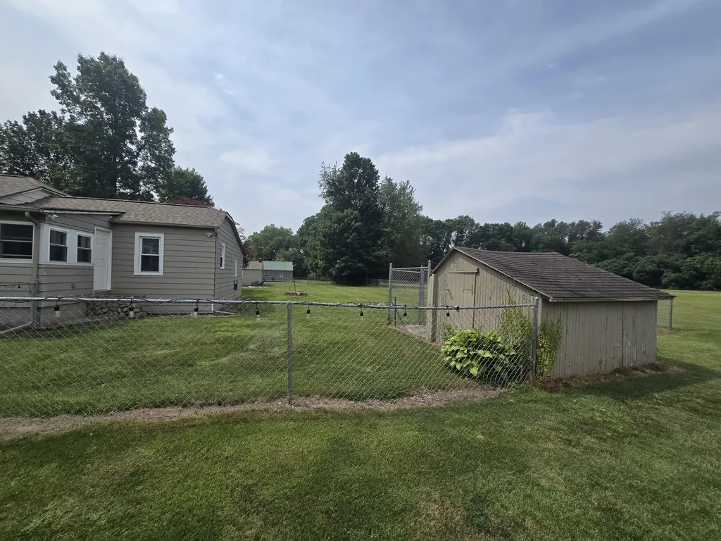 53560 Fulton Road Leonidas Township MI 49066