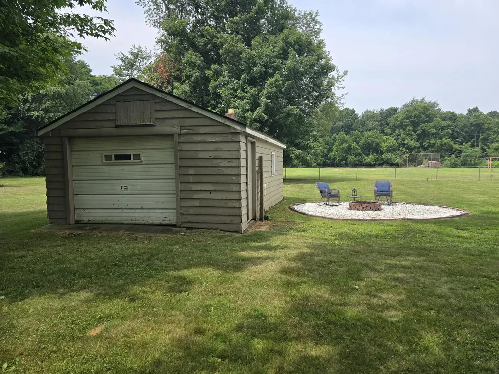 53560 Fulton Road Leonidas Township MI 49066
