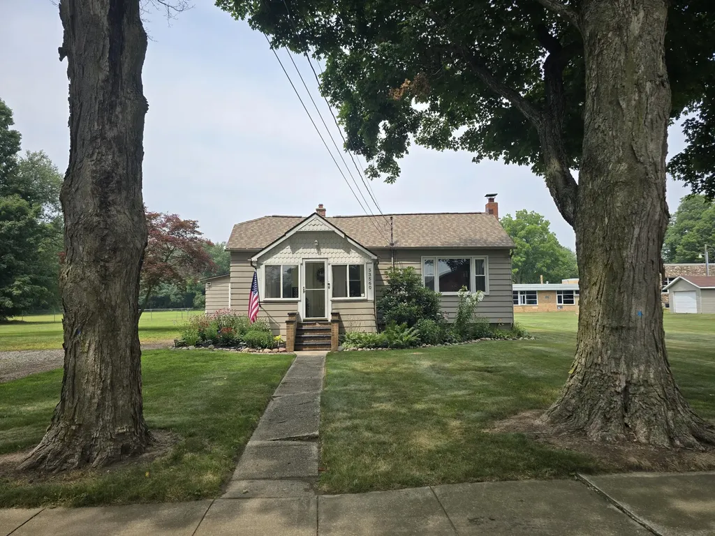53560 Fulton Road Leonidas Township MI 49066