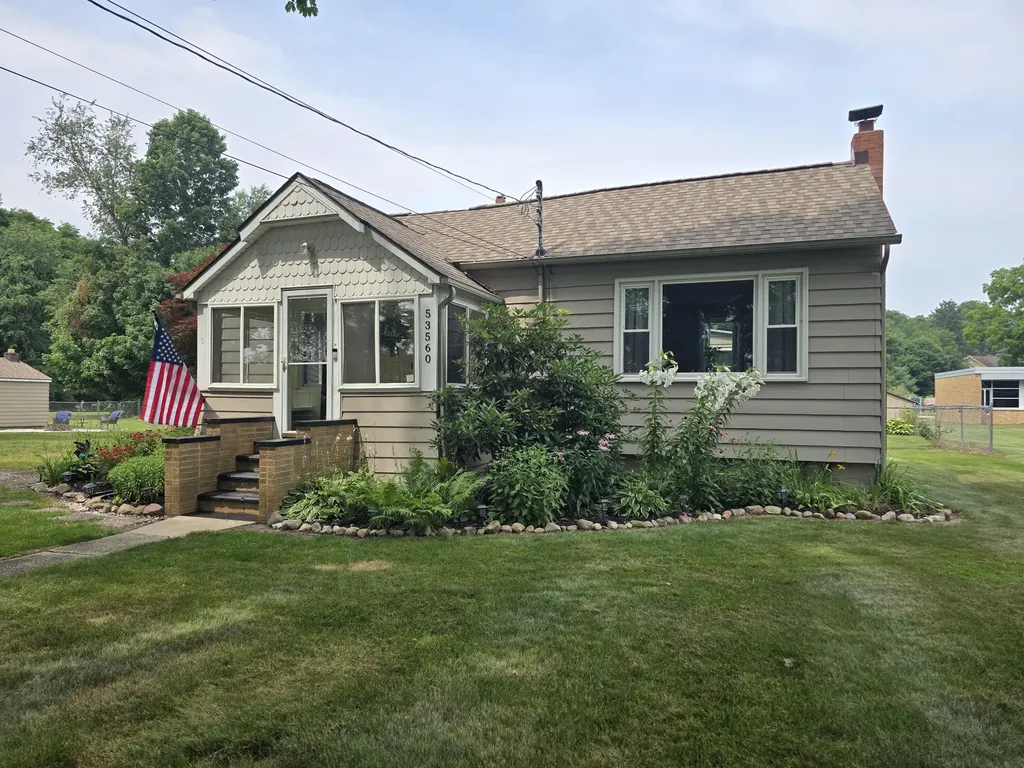 53560 Fulton Road Leonidas Township MI 49066