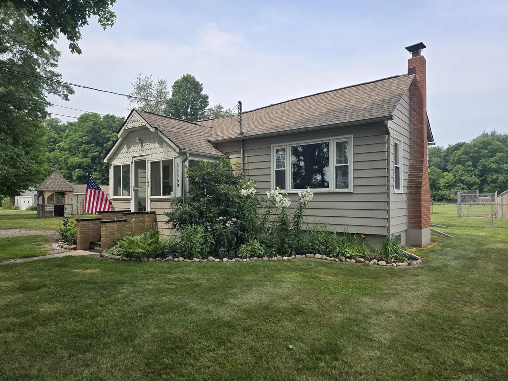 53560 Fulton Road Leonidas Township MI 49066