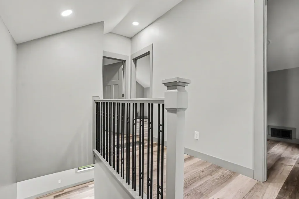 216 W Cushman Street Three Rivers City MI 49093
