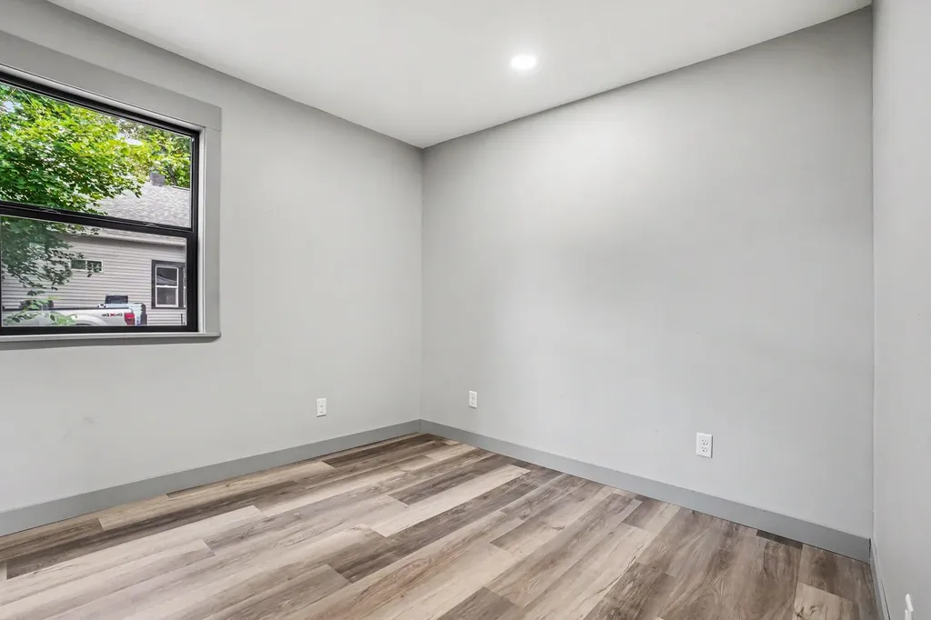 216 W Cushman Street Three Rivers City MI 49093
