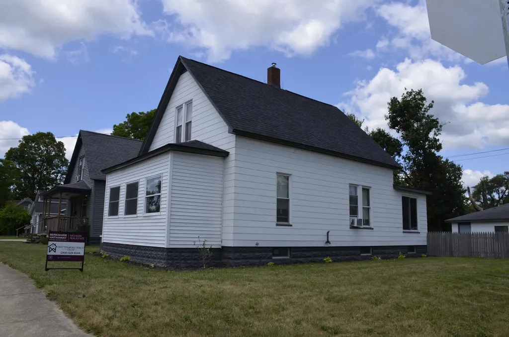 332 E Michigan Avenue Three Rivers City MI 49093