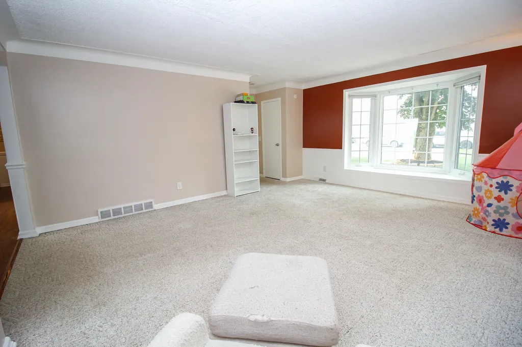 10577 S Sprinkle Road Pavilion Township MI 49097