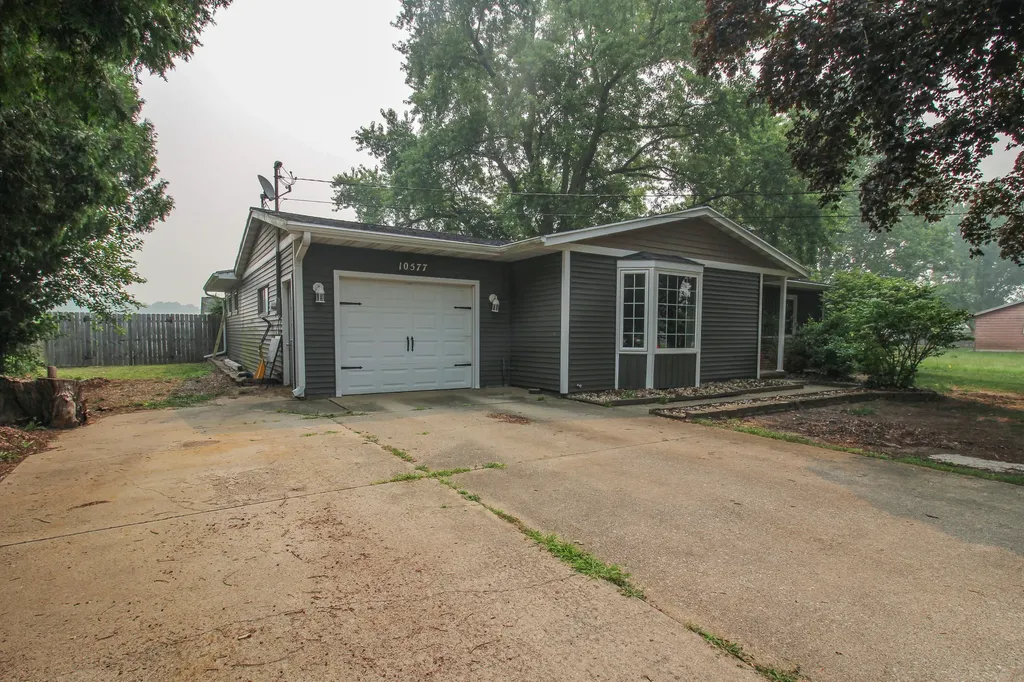 10577 S Sprinkle Road Pavilion Township MI 49097