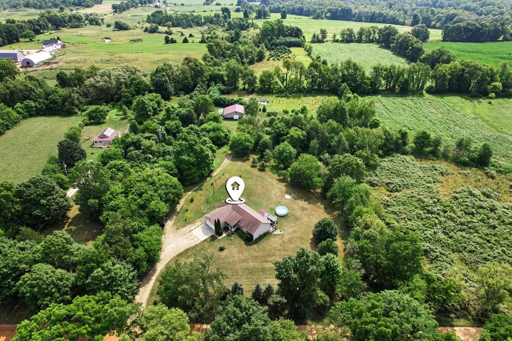 3324 9 1/2 Mile Road Burlington Township MI 49029