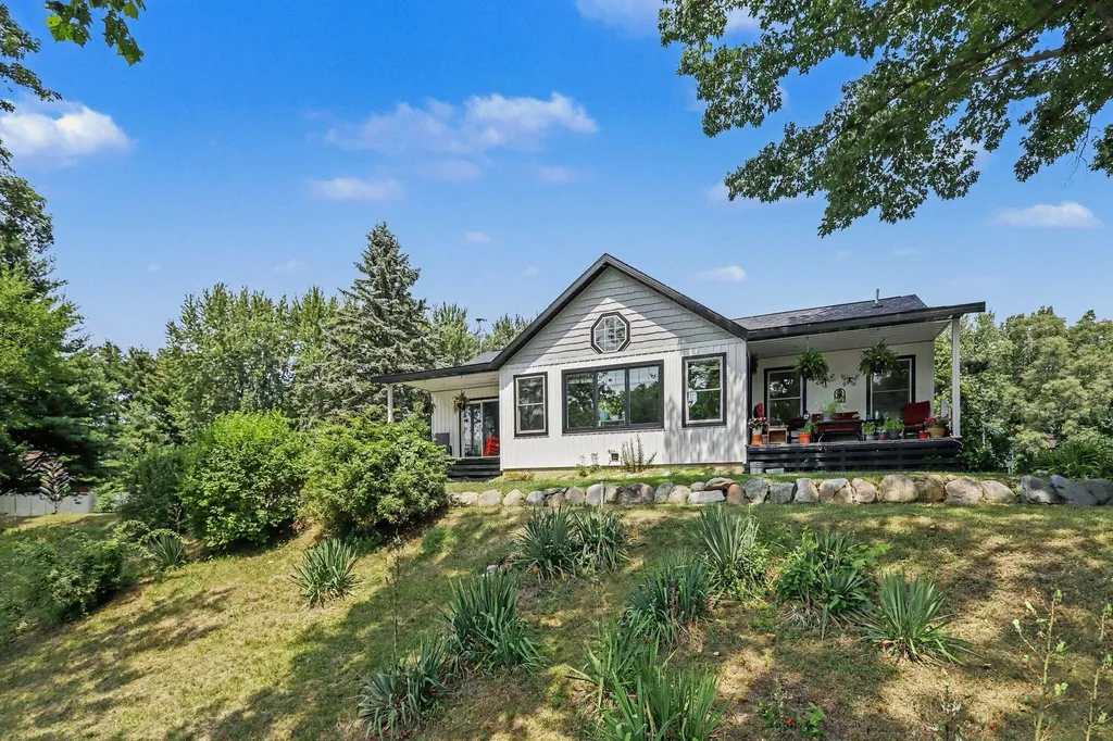 27797 M-60 Mendon Township MI 49072