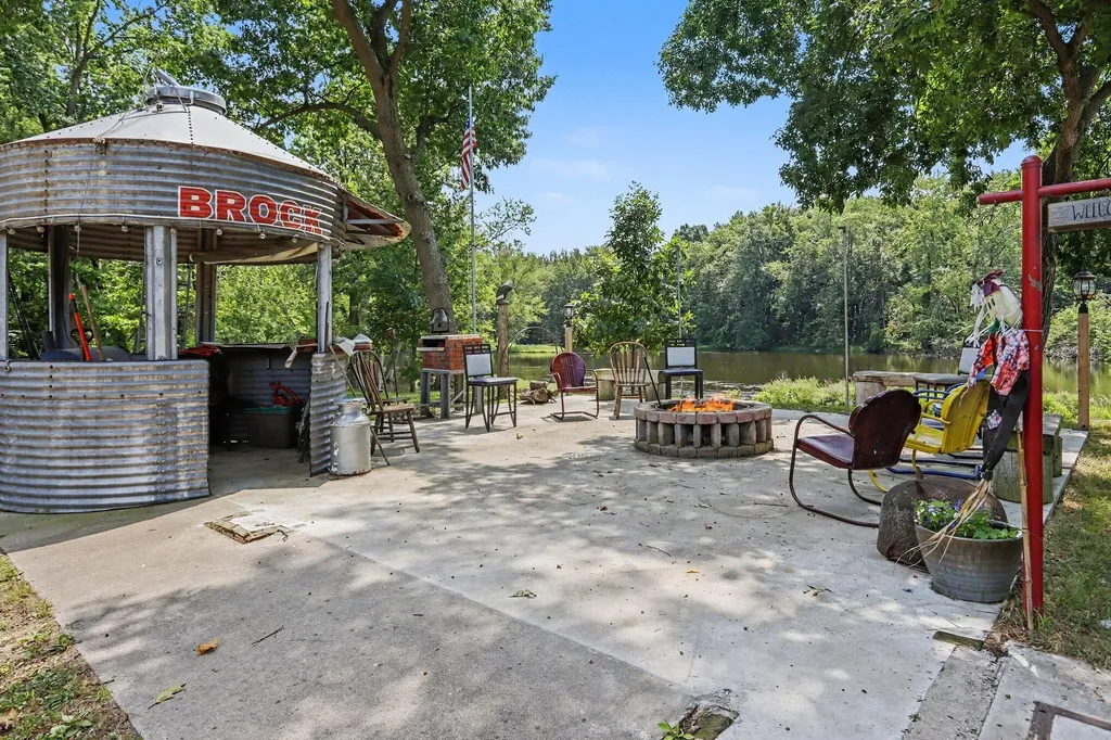 27797 M-60 Mendon Township MI 49072
