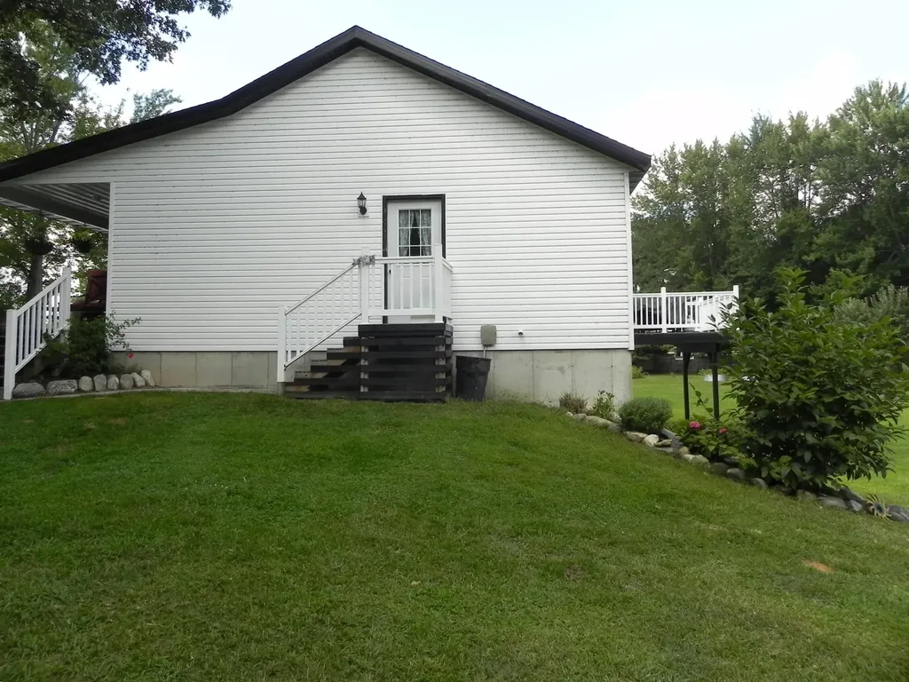 27797 M-60 Mendon Township MI 49072