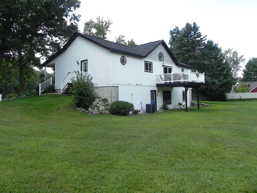 27797 M-60 Mendon Township MI 49072