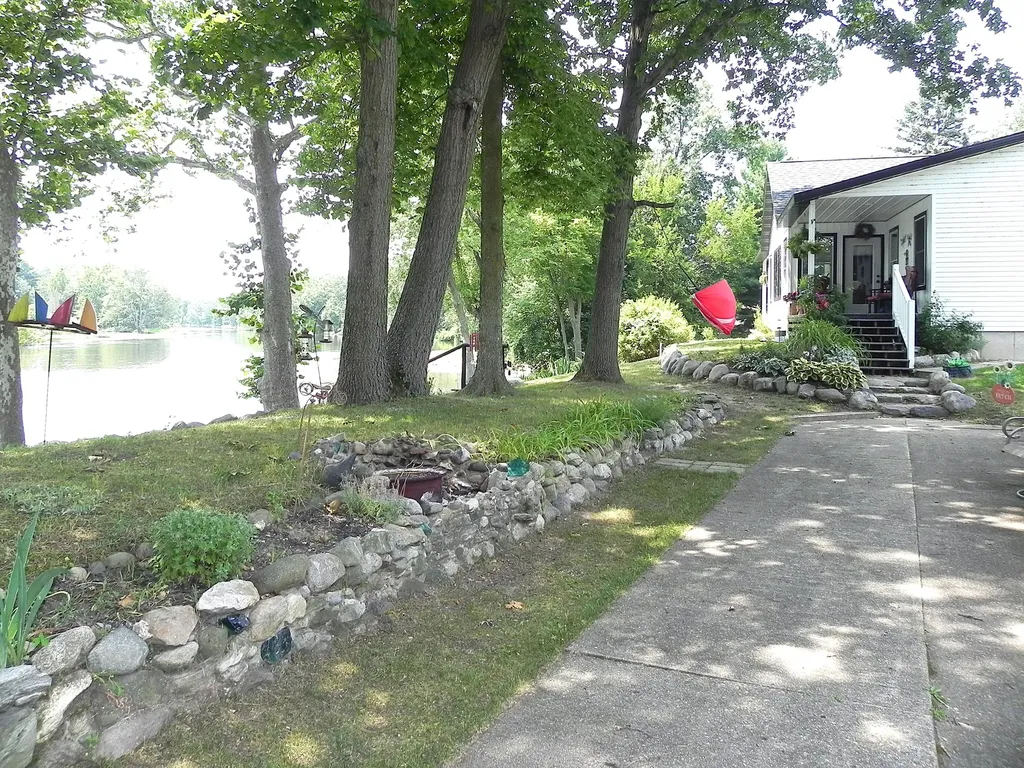 27797 M-60 Mendon Township MI 49072
