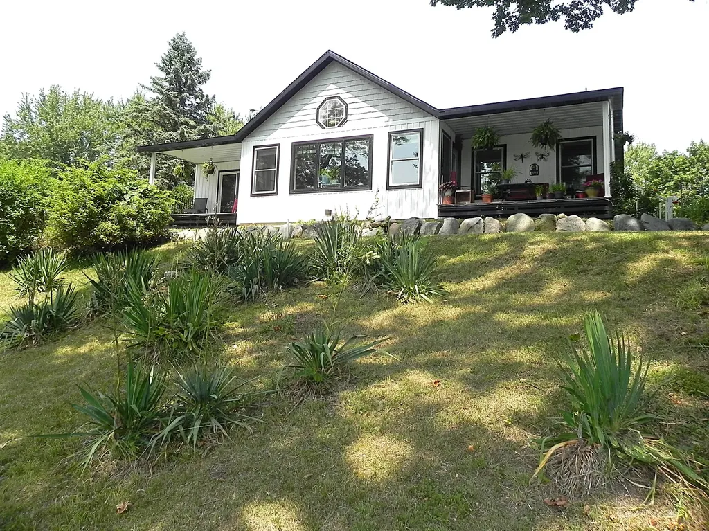 27797 M-60 Mendon Township MI 49072