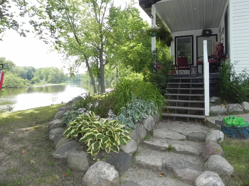 27797 M-60 Mendon Township MI 49072