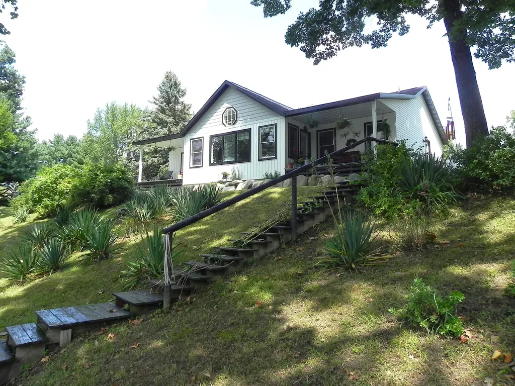 27797 M-60 Mendon Township MI 49072