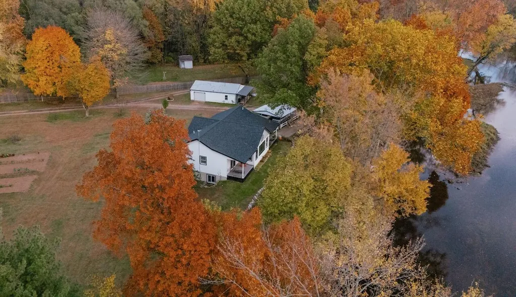 27797 M-60 Mendon Township MI 49072