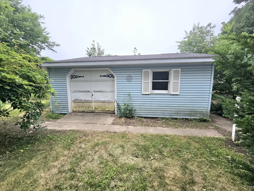 31175 Depot Street Leonidas Township MI 49066