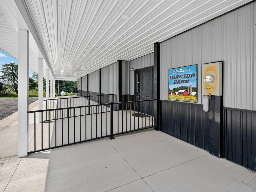 6345 N Us Highway 27 Greenbush Township MI 48879