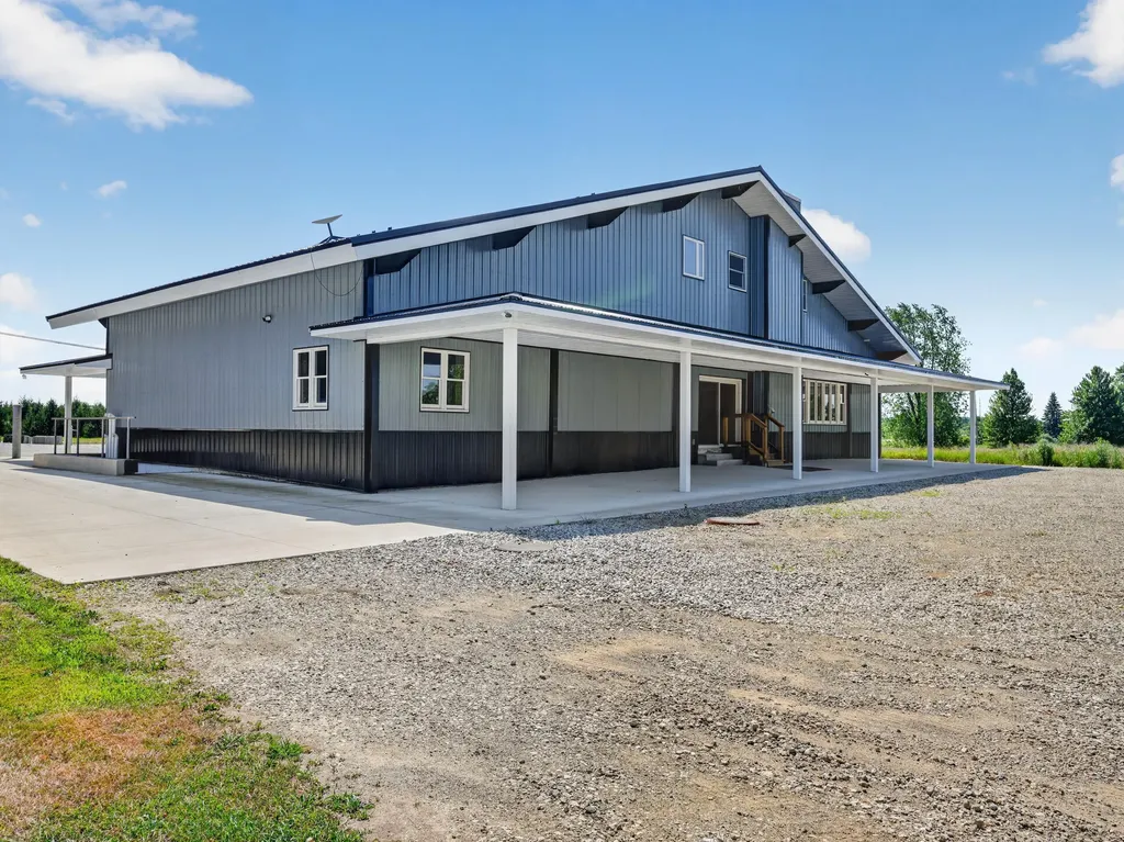 6345 N Us Highway 27 Greenbush Township MI 48879