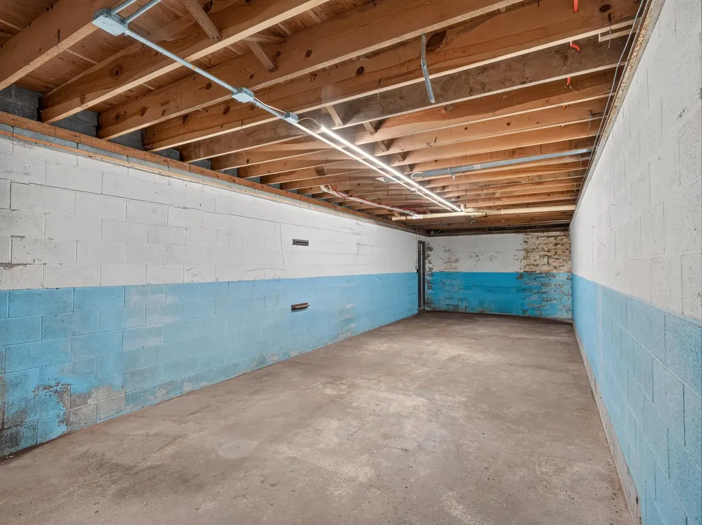 6345 N Us Highway 27 Greenbush Township MI 48879