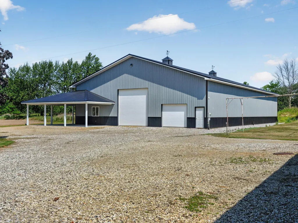 6345 N Us Highway 27 Greenbush Township MI 48879
