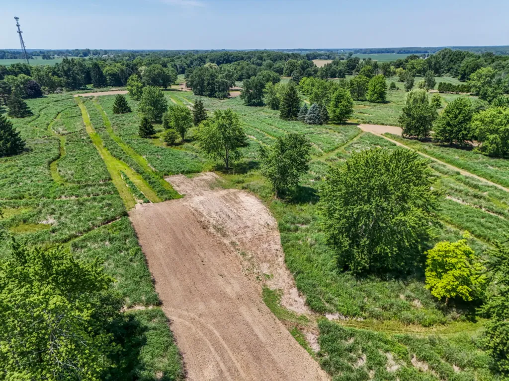 6345 N Us Highway 27 Greenbush Township MI 48879