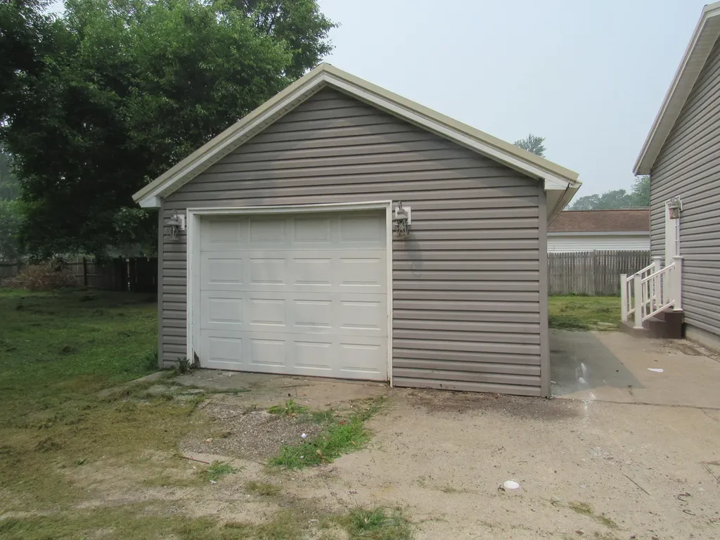 126 Cutter Avenue Coldwater City MI 49036