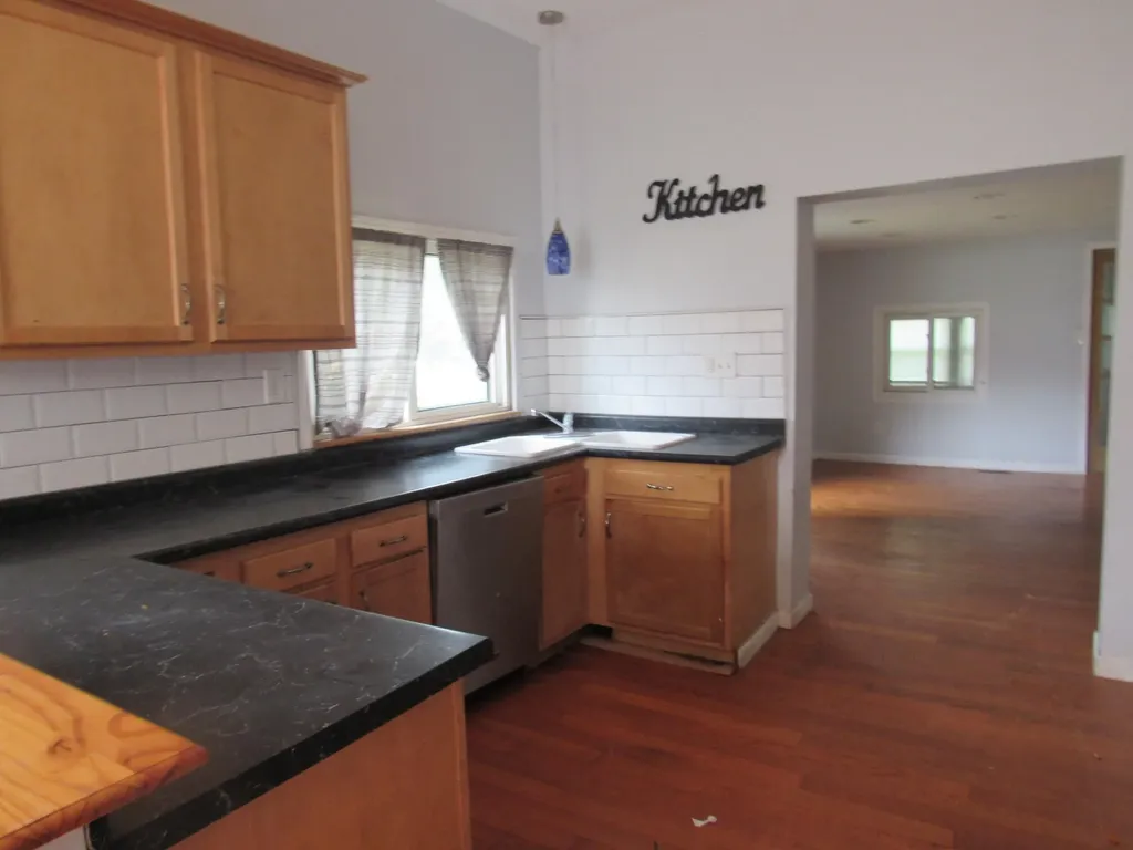 126 Cutter Avenue Coldwater City MI 49036