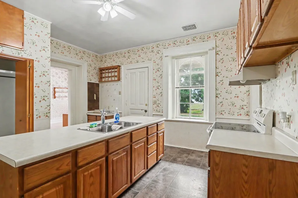 31465 W Colon Road Colon Township MI 49040