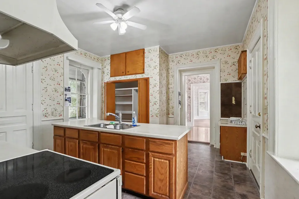 31465 W Colon Road Colon Township MI 49040