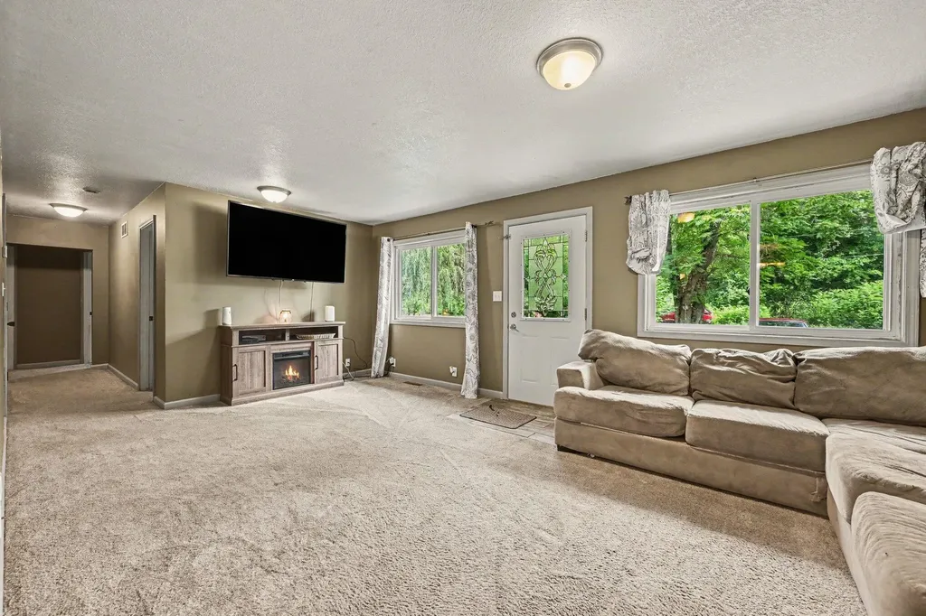 67238 Oxbow Drive Constantine Township MI 49042