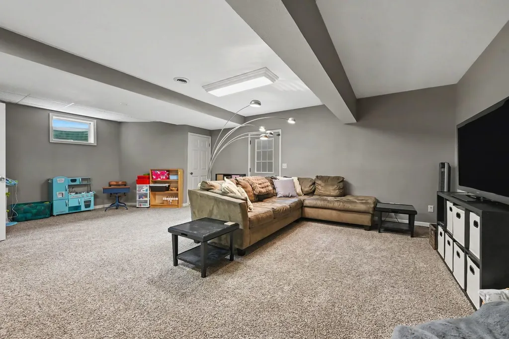 12265 Riverside Drive Constantine Township MI 49099
