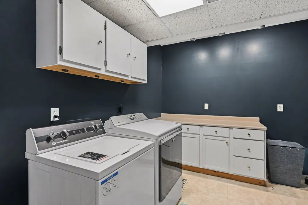 12265 Riverside Drive Constantine Township MI 49099