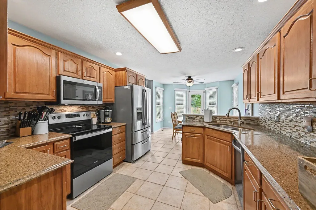 12265 Riverside Drive Constantine Township MI 49099