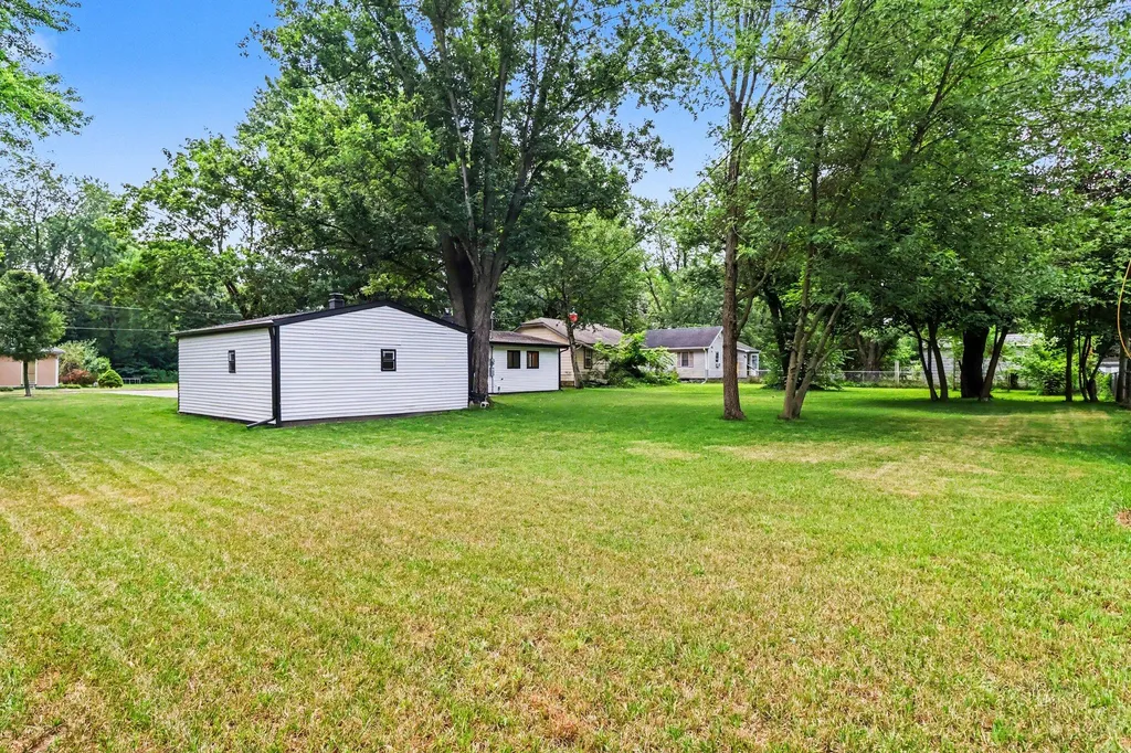 709 11th Street Three Rivers City MI 49093