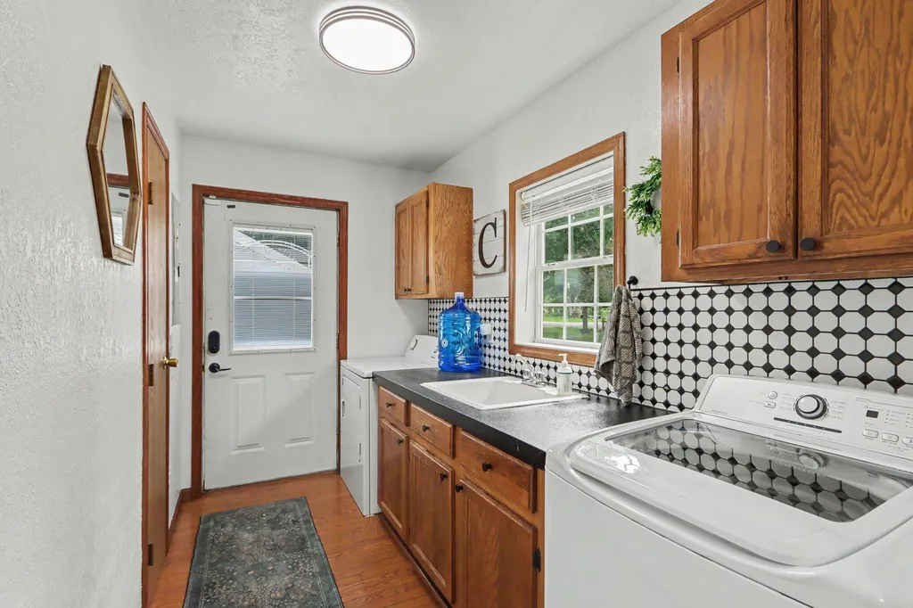 56883 Pulver Road Fabius Township MI 49093