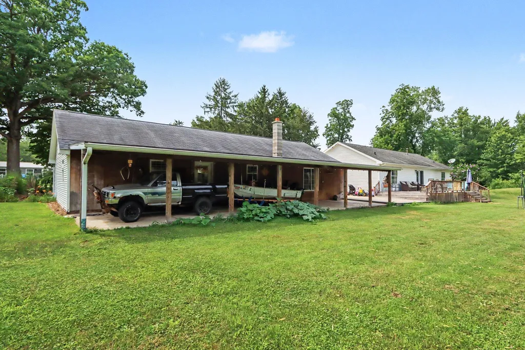 56883 Pulver Road Fabius Township MI 49093