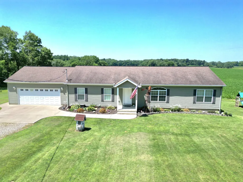 66330 Carpenterson Road Burr Oak Township MI 49091